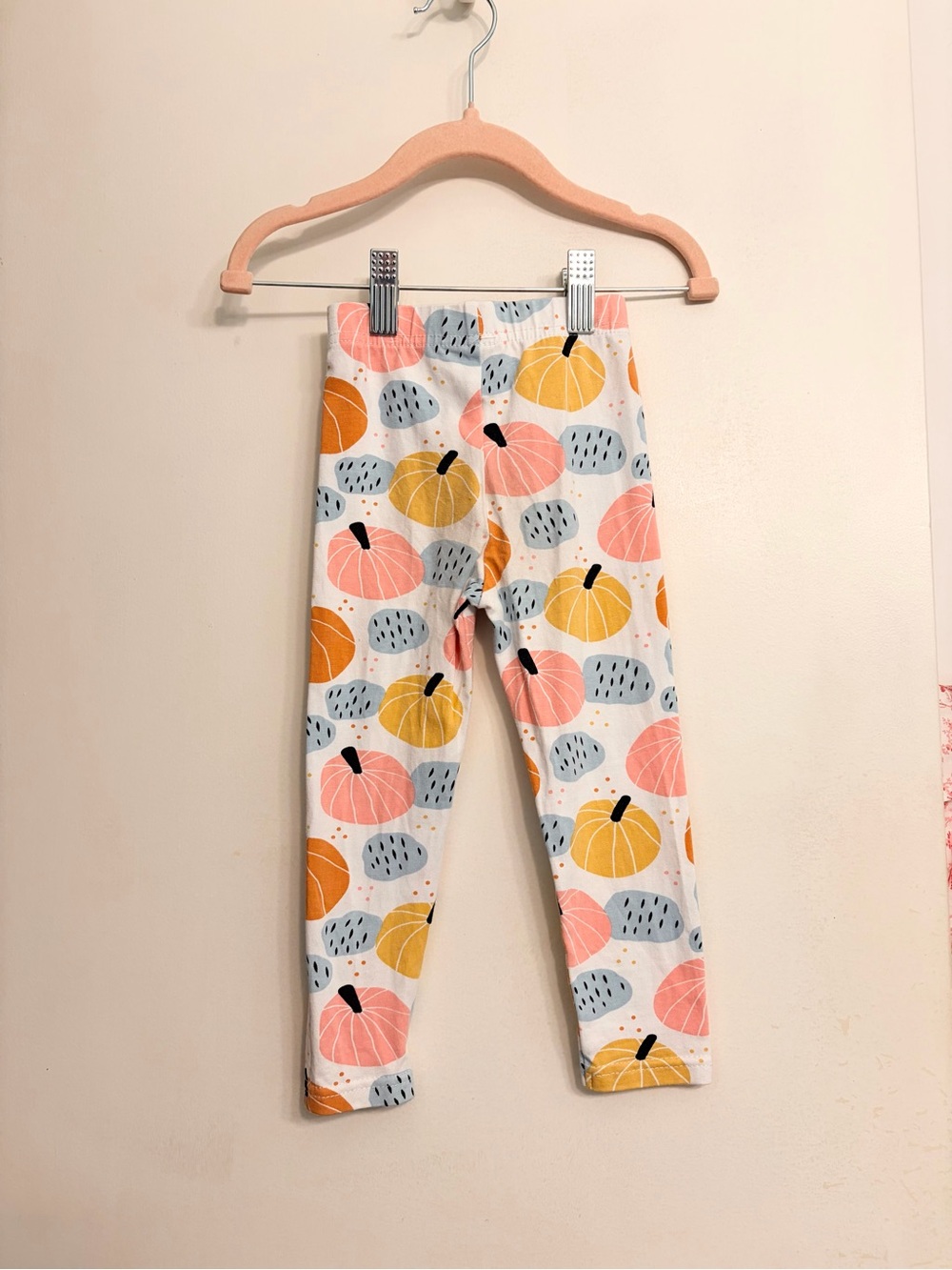 Stitchy Fish Fall Leggings